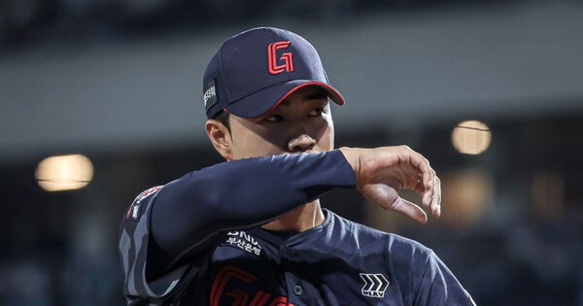 "내년에 한국 야구 씹어먹을 것" 롯데 선배 극찬받은 애증의 1차 지명…'상진매직' 이어가 필승조 도약할까