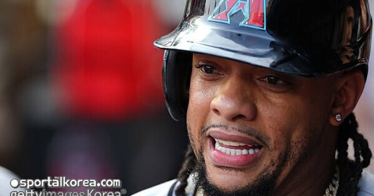 '1조 투자 대실패→덕아웃 불화설' 메츠, 타격왕 내치고 1727억 2루수 노린다…트레이드 협상에서 논의 중