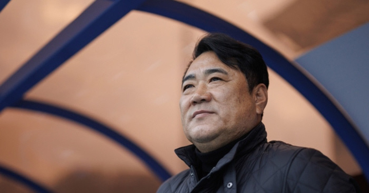 협상 실패, 의리 잔류, 하이재킹, 리그 사수…결국 울산의 새 사령탑은 ‘레전드 출신’ 김현석 감독