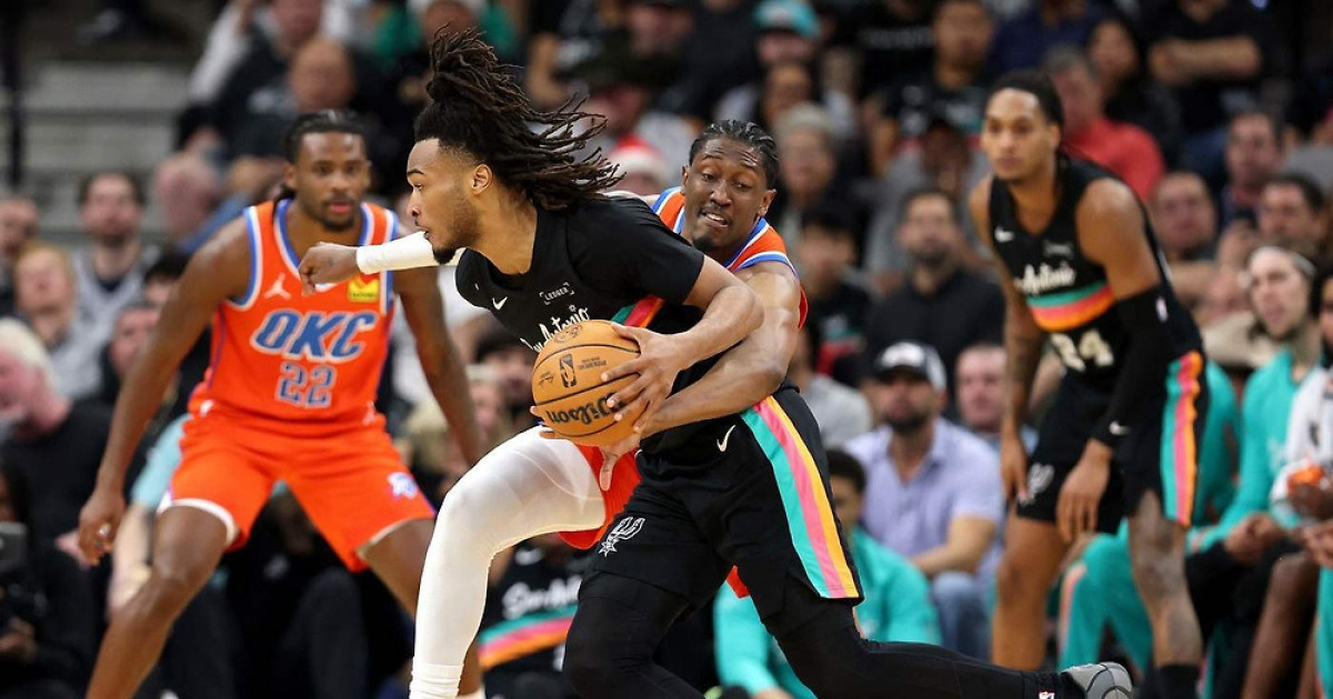 NBA 샌안토니오, '승률 1위' OKC 20점 차 완파…파죽의 7연승
