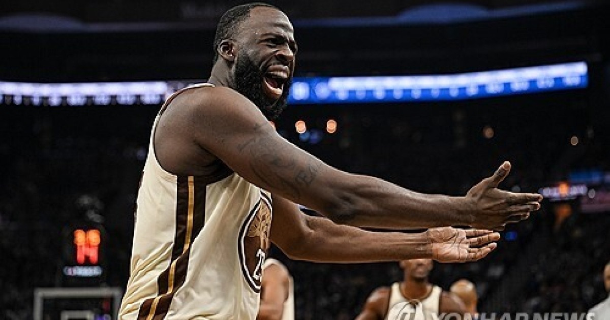 '문제아' 그린이 또? 이번에는 감독과 대판 싸웠다... 심지어 라커룸으로 자체 퇴장까지 저질러