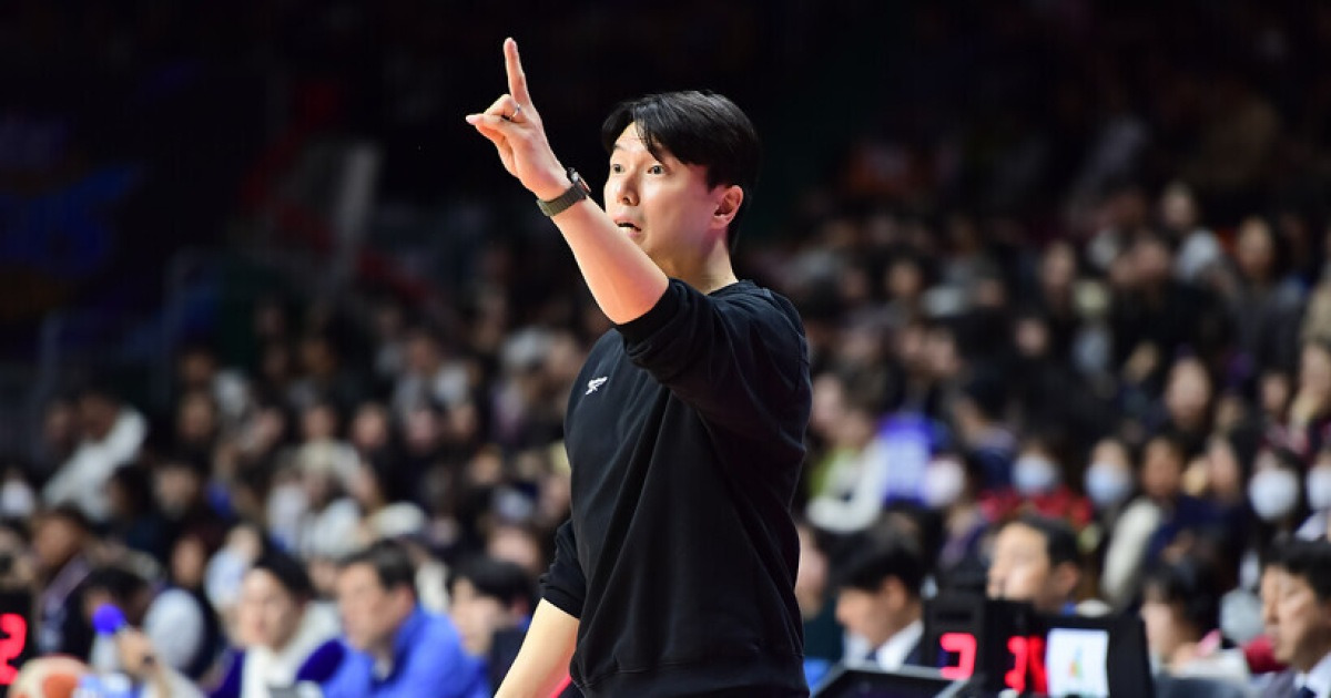 ‘3연패’ 김효범 감독 “우리가 자멸해서 졌다”