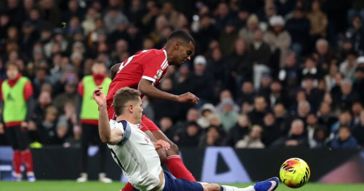 "열 번 하면, 열 번 모두 심각한 부상 나올 가능성 크다"…2500억 공격수 수술에 사령탑 극대노, 토트넘 DF 맹비난