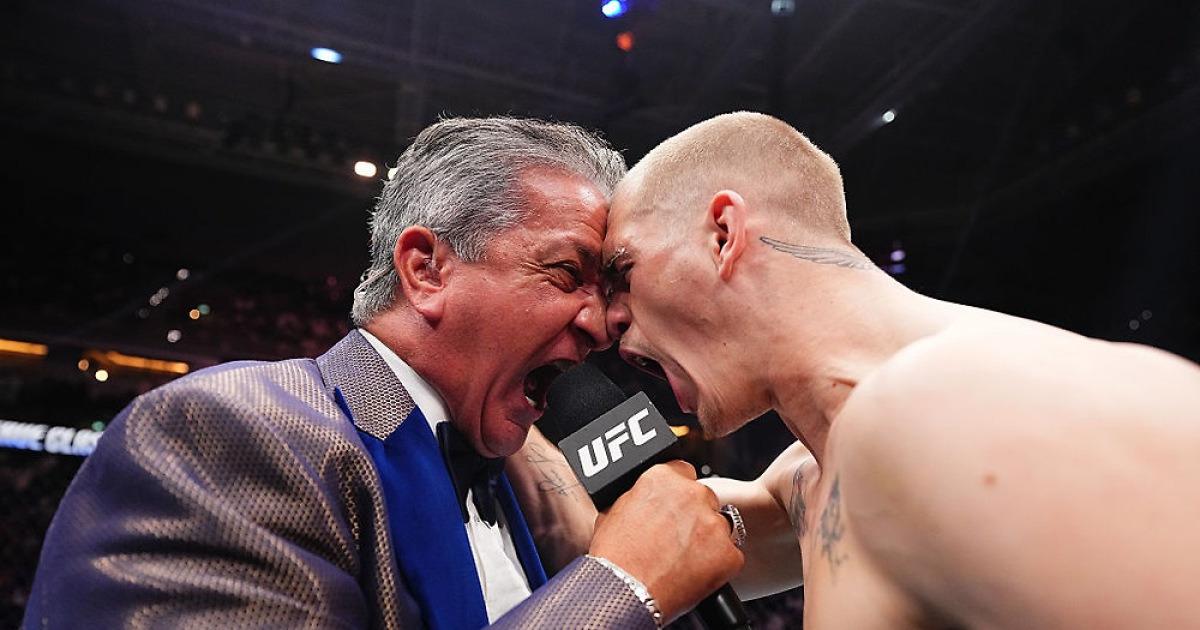 UFC 링아나운서 버퍼 “UFC 400까지” 은퇴 거절