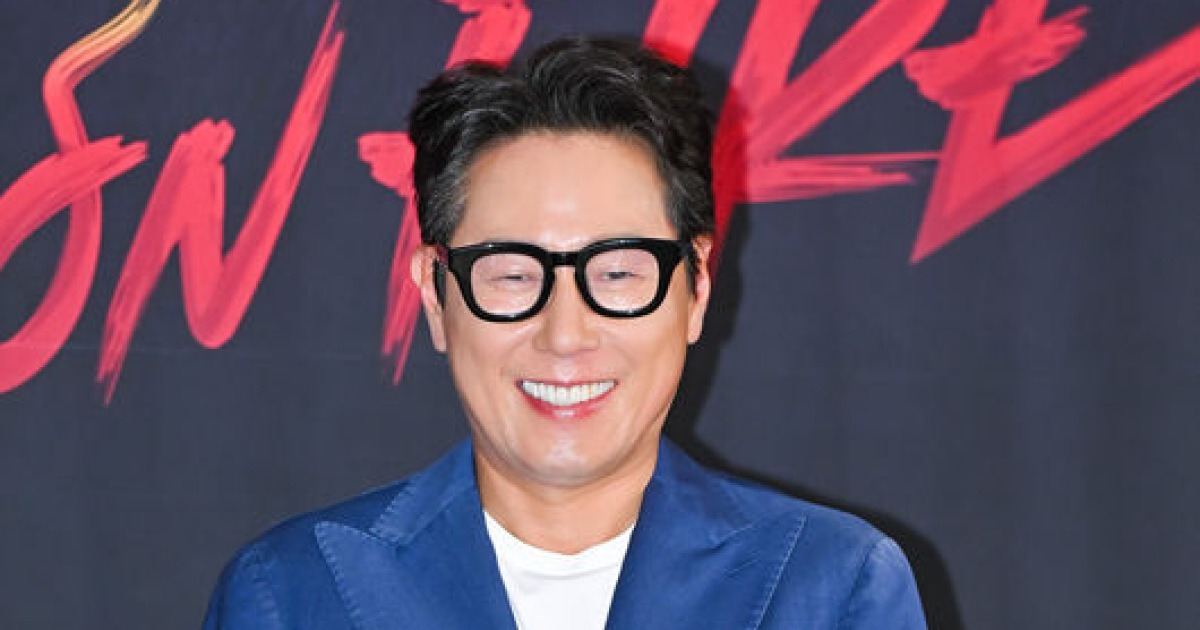 윤종신, 연말에 갑작스런 건강 이상…"집중치료 받았으나..공연 취소" [전문]