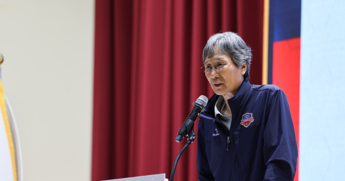 수원FC, 감독 교체 이어 최순호 단장과도 이별…“팬들의 믿음에 합당한 결과 만들지 못했다”