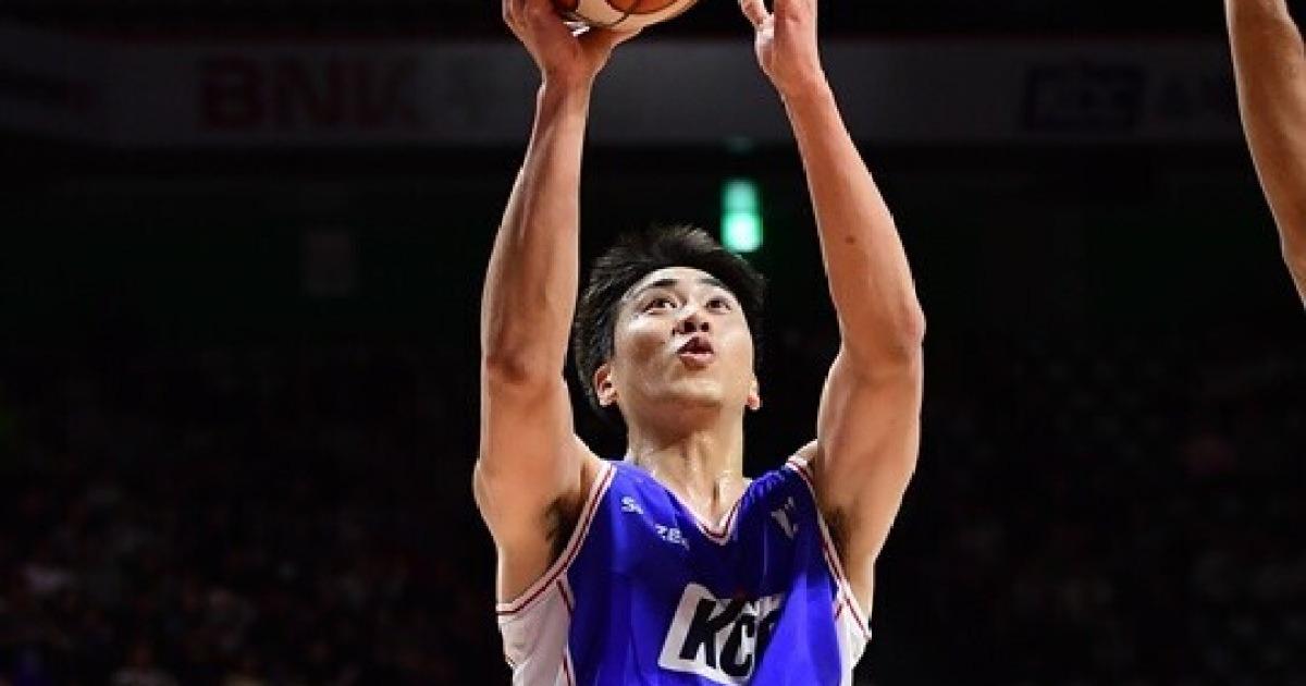 칼 타마요와 마주할 윌리엄 나바로, “주어진 것에 최선을 다할 뿐이다”