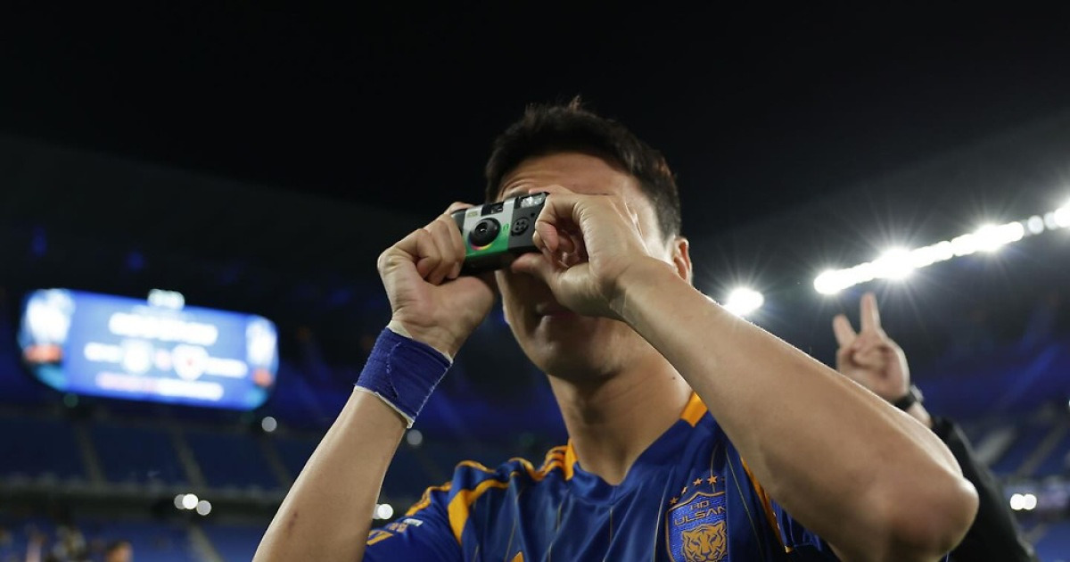 [오피셜] 국가대표 출신 ‘베테랑 MF’ 새 팀 찾는다…울산 떠나는 정우영 “그동안 즐겁고 행복했고 감사했다”