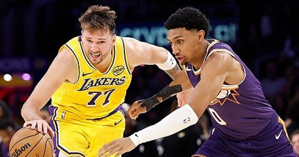 ‘부상 복귀전서 25점’ 3연패에 고개 숙인 LAL 에이스···돈치치 “분명히 무언가 바뀌어야”