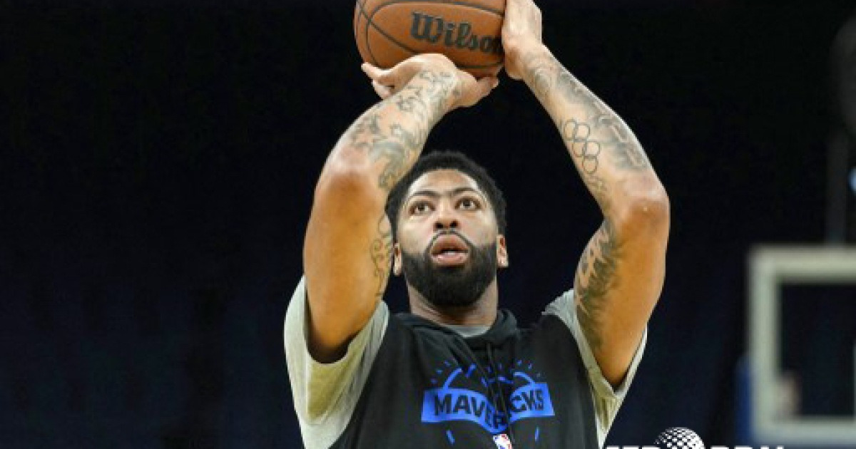 작년에는 돈치치, 올해는 AD...댈러스의 계속되는 크리스마스 악몽