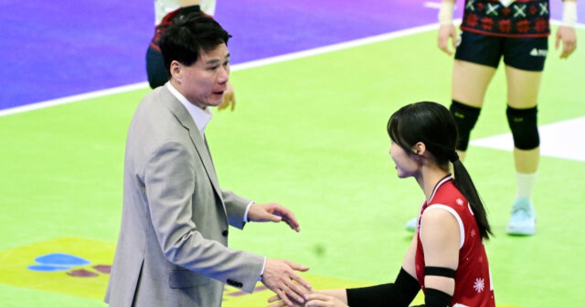 "득점 아껴두는 건가" 아직 0점인데 감독은 웃으며 말했다…180cm 신인에게 기회 간다 "신장 좋고, 기본기 좋고"