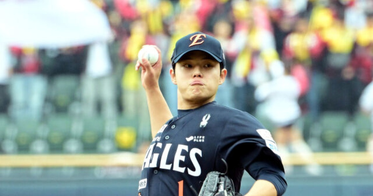 “문동주 우리나라 최고투수잖아…무브먼트가 없다, 공을 놔” 한화 214SV 레전드, 대성불패의 안타까운 마음