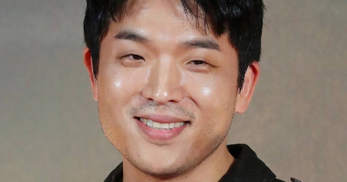 안성재, 쏟아지는 비난에 '인증'했지만..의심의 눈초리 여전 [스타이슈]