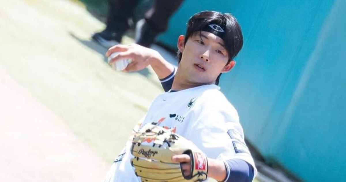 [단독] ‘한화가 포기한 2라운더’ 송호정, KIA 유니폼 입는다… 헐거워진 야수진의 '반전 카드' 될까