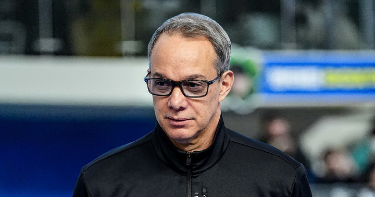 [공식] 우리카드, 파에스 감독과 결별...박철우 대행이 이끈다