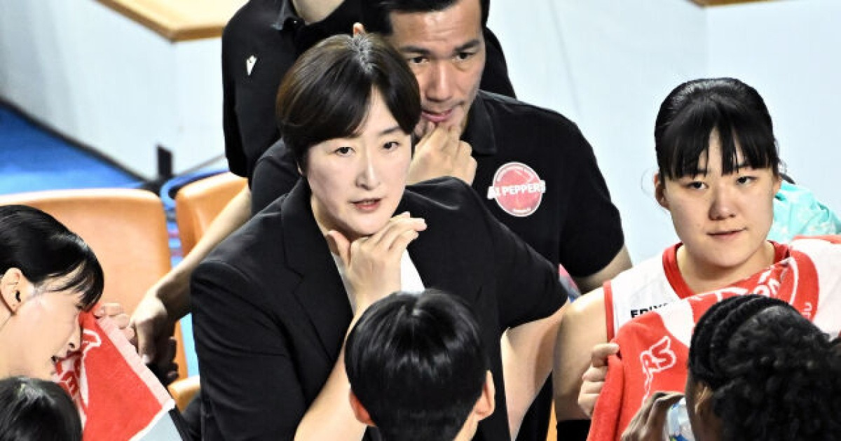 10연패라면 지긋지긋한 페퍼저축은행, 위기에서 박정아 선발 출격 “실바 쪽 방어 필요하다” [MD광주]