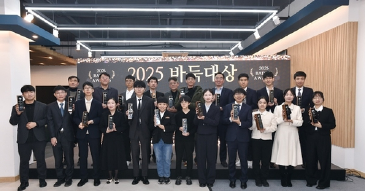 신진서 6연패·김은지 첫 정상…바둑대상 MVP 주인공 가려졌다