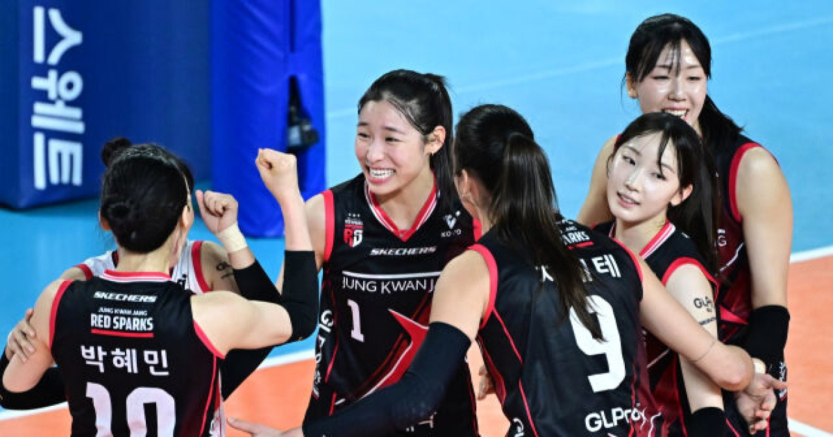2026년 1월 1일에 쓴 대반전 드라마...‘꼴찌’ 정관장, 만원 관중 앞 ‘1위’ 한국도로공사 잡았다 [MD대전]