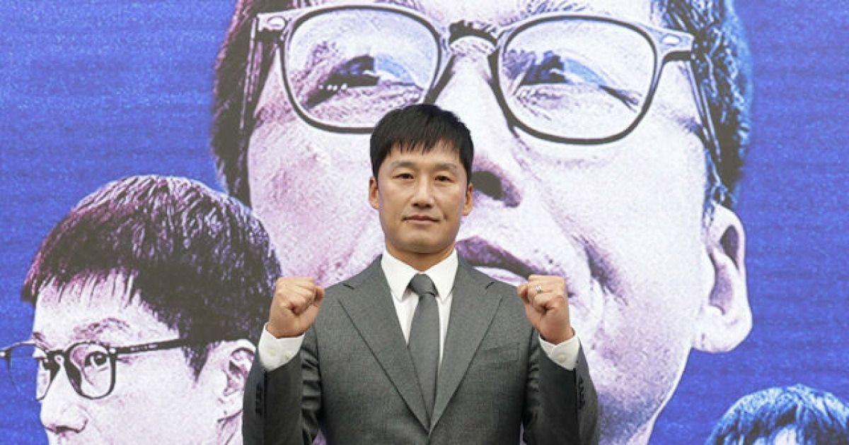 수원 지휘봉 잡은 이정효 감독 이름 있는 선수 영입 요청한 이유 있다