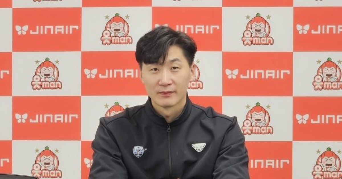 '아뿔싸' 알리 허리 통증으로 결장→라인업 대거 변동... 데뷔전 앞둔 박철우 대행 "의지 보여주길" [MD부산]
