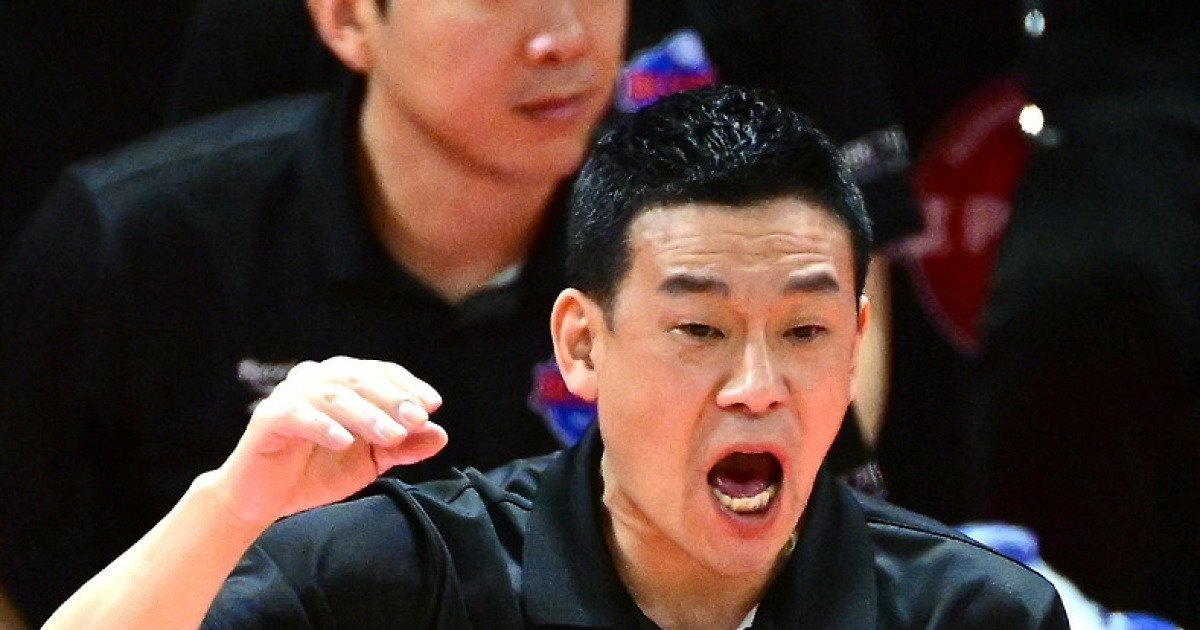 절대 2강도 떨게 하는 여오현의 IBK...하지만 정작 당사자는 정관장도 똑같이 힘들다 [광주 현장]