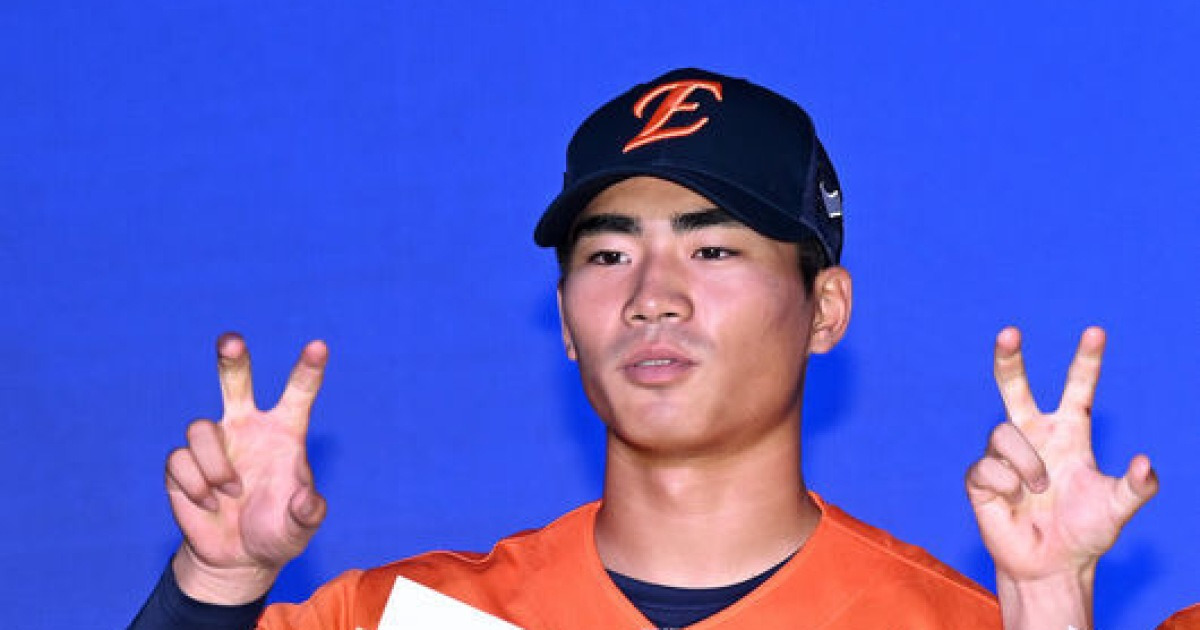 1순위 신인은 학폭 논란, 3순위 신인은 한화 주전 중견수 경쟁…신인왕 판도 달라질까