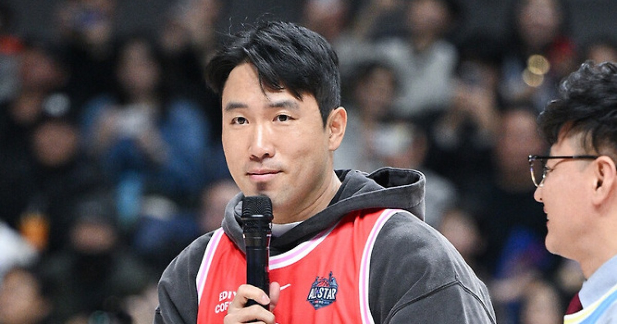“야구 기자시죠?” 농구장에 등장한 롯데 ‘영원한 캡틴’ 전준우…인터뷰실 뒷이야기