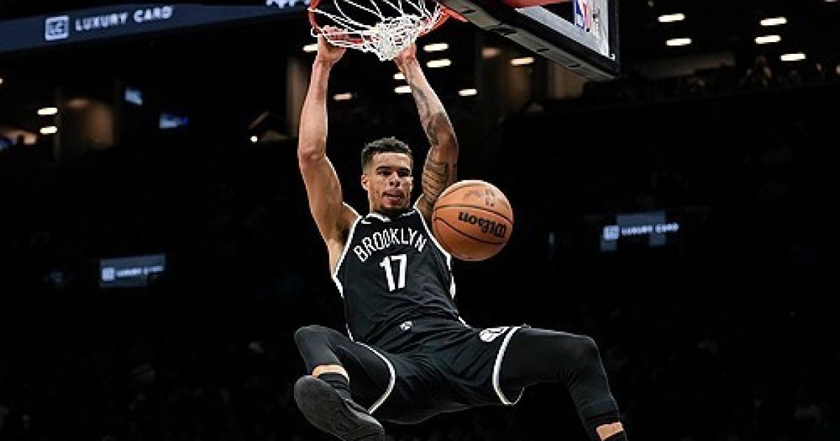 브루클린 대 덴버 경기 관련 이미지