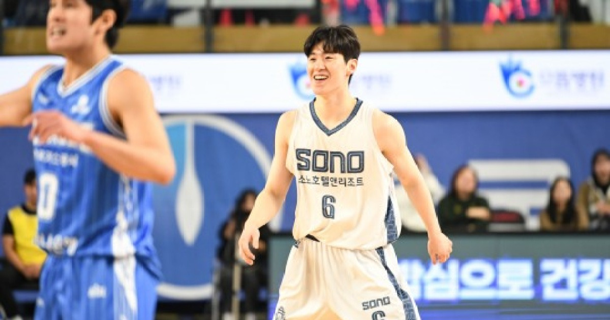 소노, 전반 3점슛 10개 폭발...가스공사에 5연승 '천적' 입증