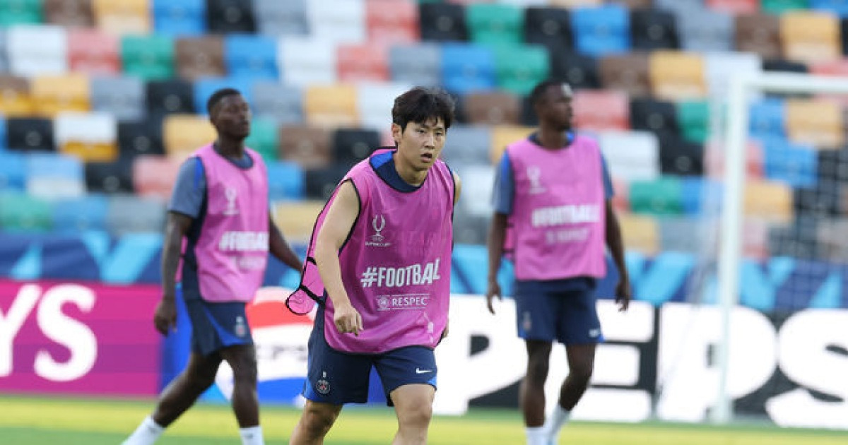 이강인 없는 PSG, 48년 만의 파리 더비서 불안한 승리