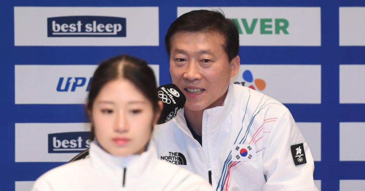 김택수 선수촌장 “주말 외박 다녀오는데 최민정 홀로 개인훈련, 깜짝 놀랐다…후배에게 귀감” [밀라노 D-30 현장]