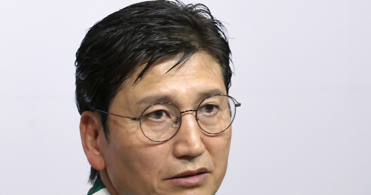 "팬들 우려 있을 것" 정정용 전북 감독…'더블' 뒤 첫 시즌→'윈-나우' 외쳤다 "우승컵 하나 들면 좋겠다"[현장인터뷰]