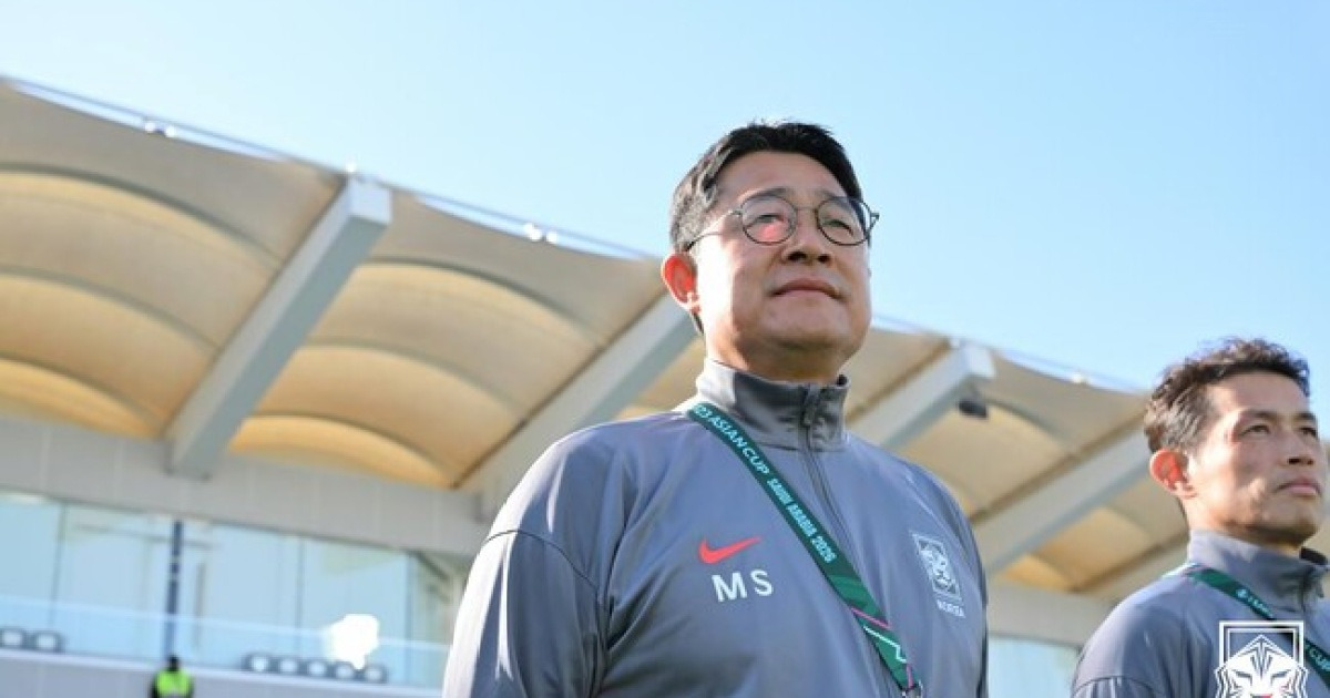 [442.review] ‘강상윤-김태원’ 부상 OUT…이민성호, 초반부터 악재→이란과 0-0 무