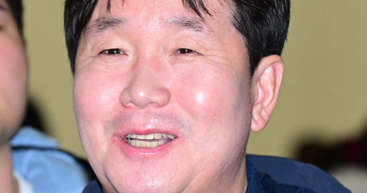 ‘ML 선수 최대 9명 참가’ 류지현 감독 “이정후·김하성 1차캠프 불참 잘못 아니야, 고우석 구위 기대” [오!쎈 인천공항]