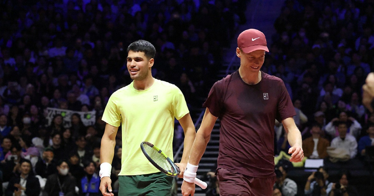 [현장에서]'K-손하트 뿅뿅, 강서브 펑펑' 韓서 펼친 '테니스 월클' 알카라스-시너의 '슈퍼매치', 감동-웃음-재미 다 잡았다