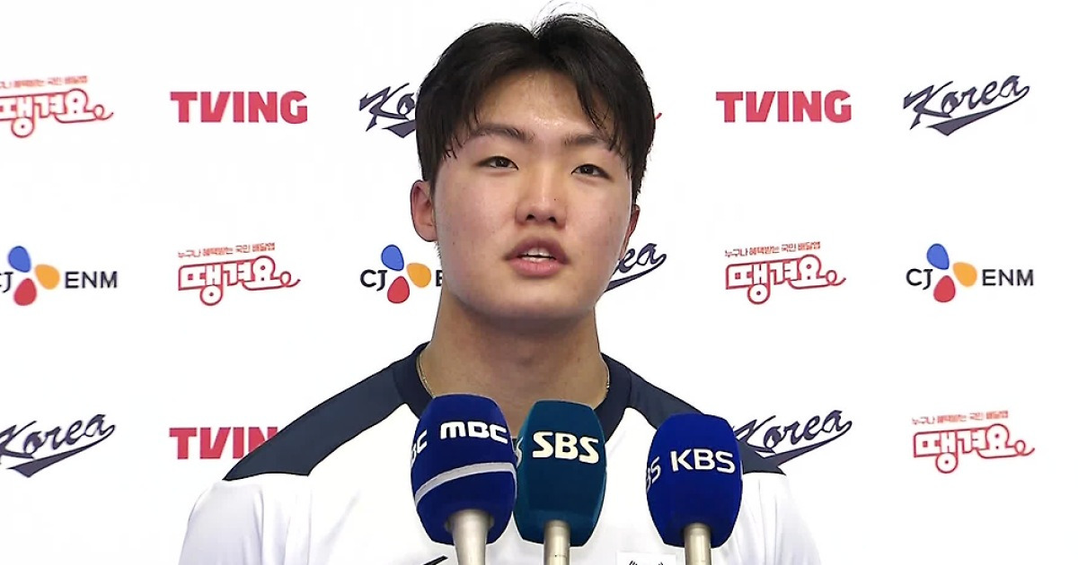 첫 투구부터 오버한 정우주, “제가 좀 흥분했나봐요.”