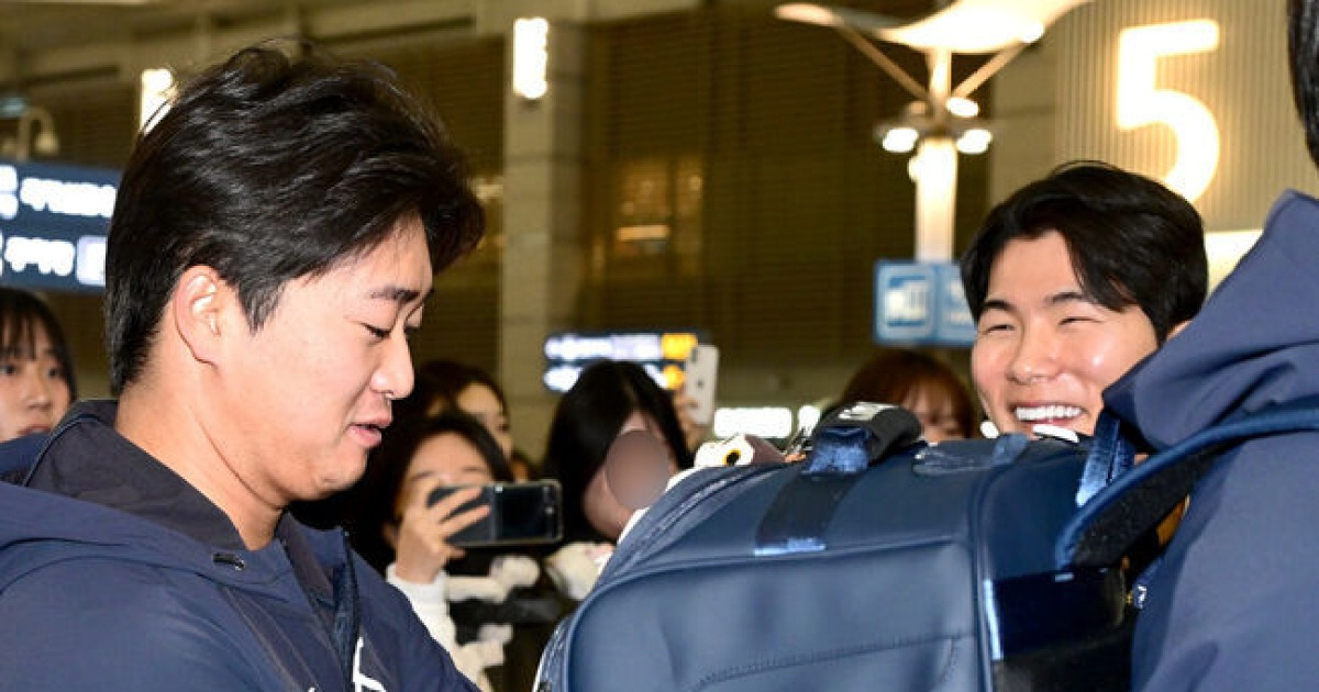"한국, 일본 '타도' 작정했나" 깜짝 놀랐다…WBC 한국 대표팀 '빅리거 9명' 소식에 "2연패 벽이 될까" 경계