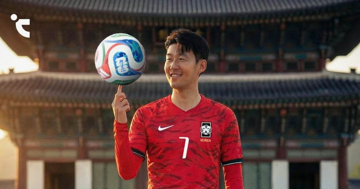 홍명보호, 핫핑크 버리고 '붉은 호랑이' 입는다…북중미 월드컵 홈 유니폼 예상 '유출'→"이건 꼭 산다" vs "너무 과하다" 의견 분분