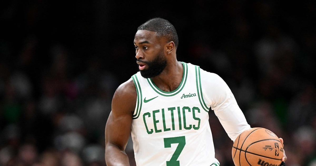 "심판진 전부 엉망"…'판정 불만' NBA 브라운, 벌금 5000만원 부과