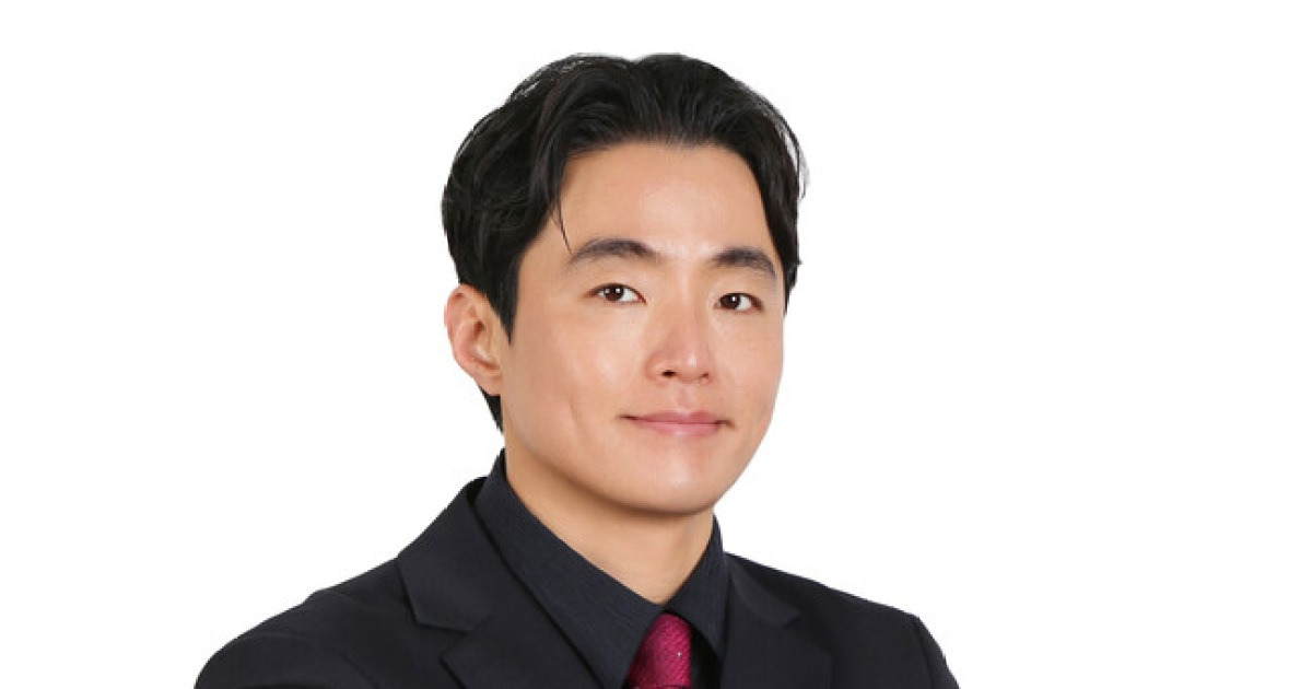 부산아이파크, 구단 혁신 이끌 신임 단장에 김홍섭 단장 선임