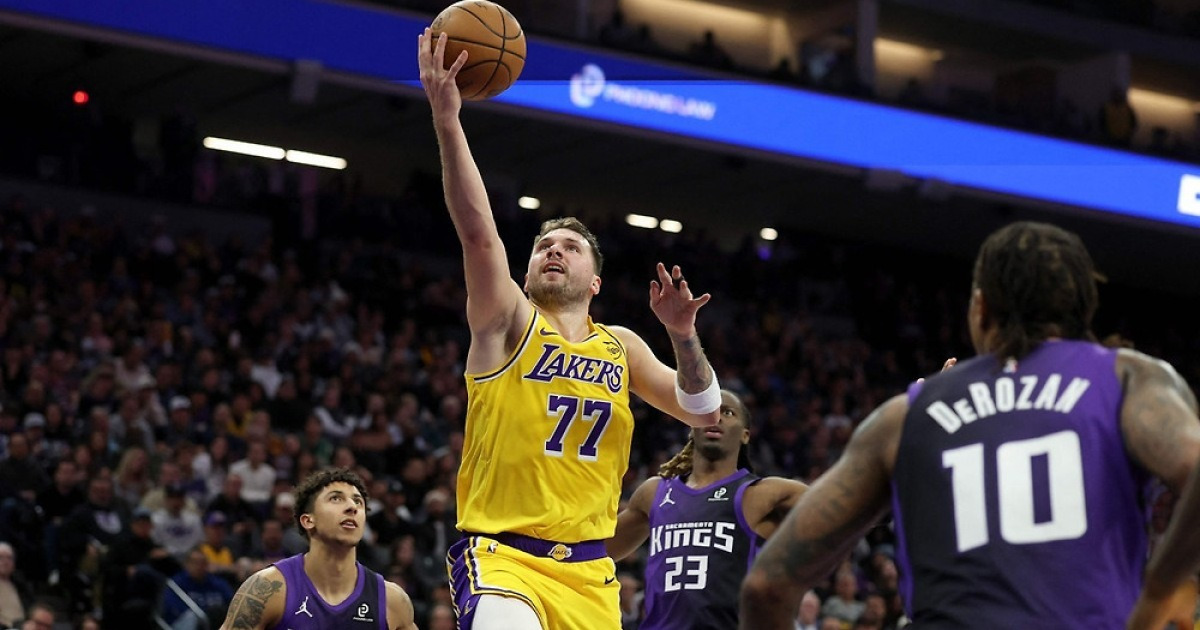 NBA 레이커스, 돈치치 42점 맹활약에도 무기력한 3연패