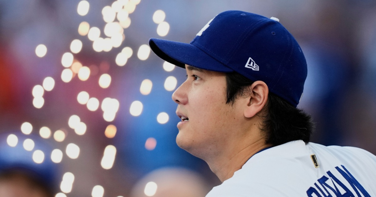 'MVP 4회 수상자' 평균 연봉이 575만 달러? MLB에 봉사한 오타니