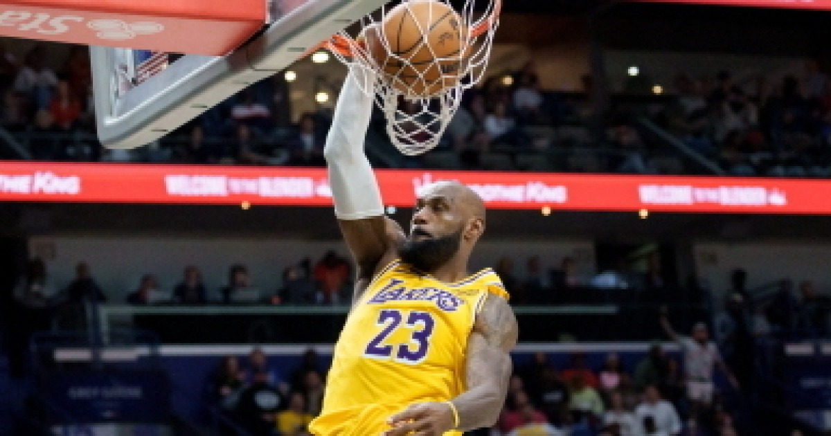 제임스, 31점 ‘펄펄’…NBA 레이커스, 3연패에서 벗어나