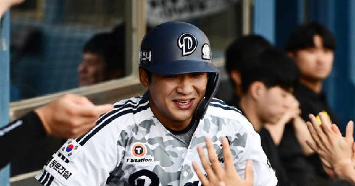 ‘셀프 방출’ 김재환 등번호 새 주인 공개! ‘8년째 타율 1할대’ 휘문고 오타니가 택했다→115억 초대박 기운 받을까
