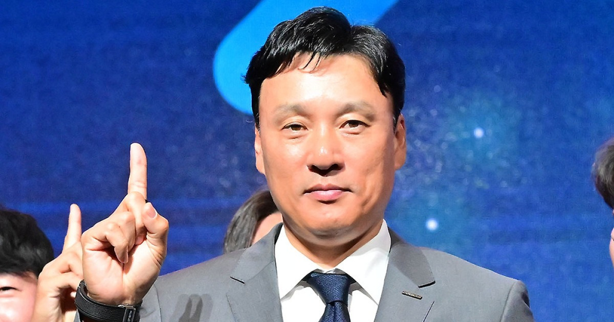 '두산 자진 사퇴→요미우리 부임' 이승엽 전 감독 병오년 다짐…"안 좋았던 건 가슴 속 다 묻고, 원점 재시작"