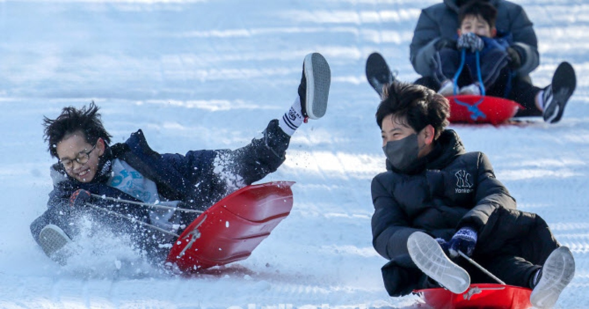 比較的暖かく、全国的に朝まで雪や雨が降ります…「傘を持っていきましょう」。 [오늘날씨]