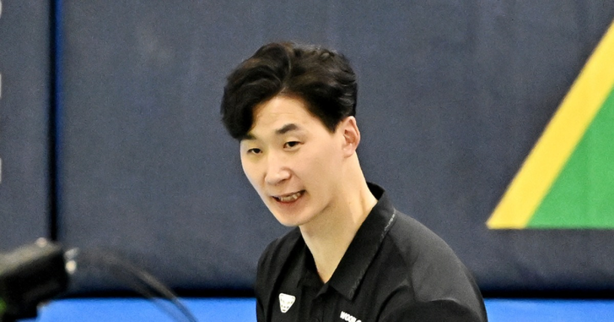 과감한 교체로 ‘역전승’ 우리카드 박철우 대행 “이승원 투입이 분위기 바꿔, 웜업존 선수들도 준비 잘했다”[현장인터뷰]