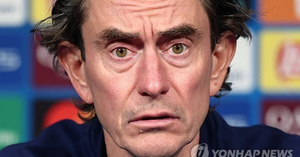 손흥민 지금이 떠날 적기 '돌발 발언' 프랭크 감독, 5달 만에 떠날 위기…英 BBC 토트넘, 결별 고심 중