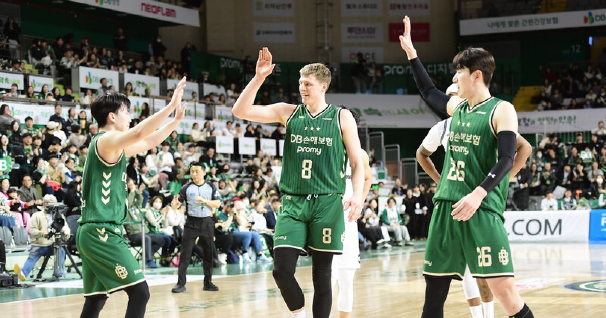 원주 DB 대 부산 KCC 경기 관련 이미지