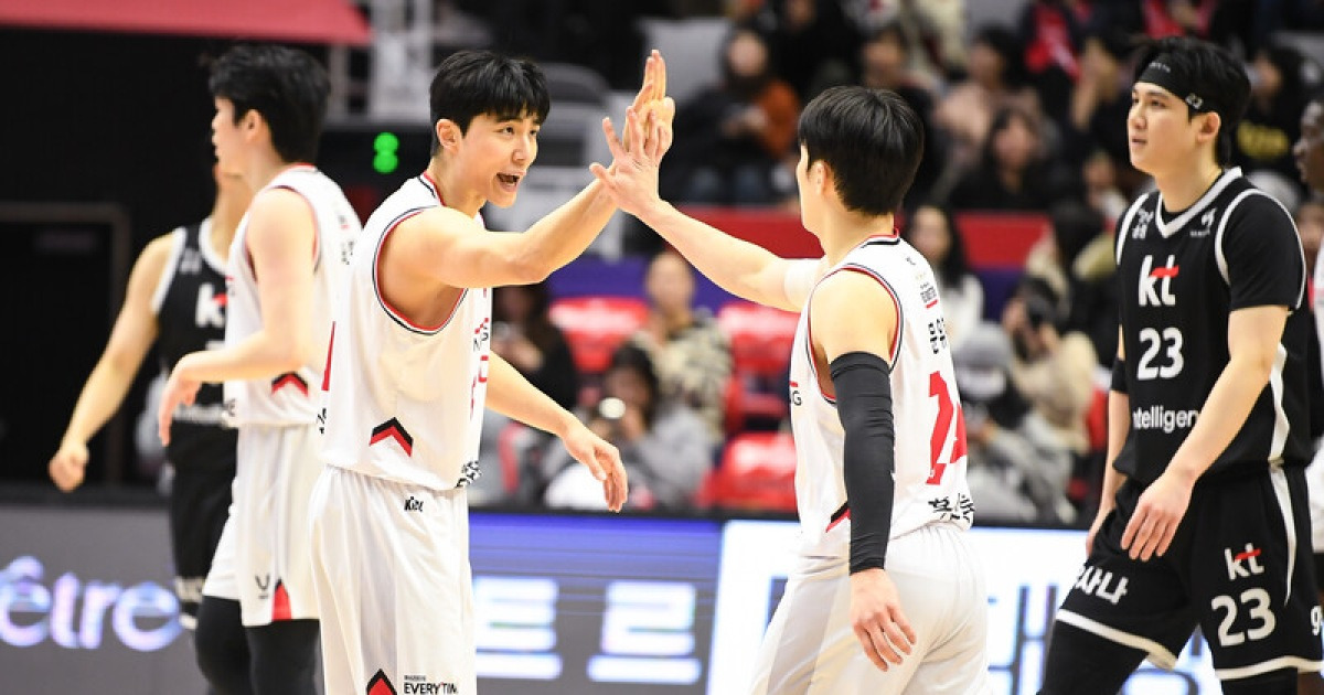 [BK 리뷰] '문유현 웃고, 문정현 고개 숙였다' 정관장, 1순위 형제 맞대결서 KT 제압